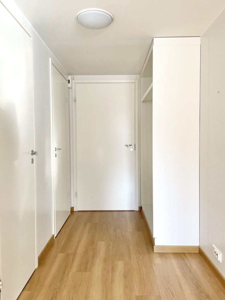 eteinen