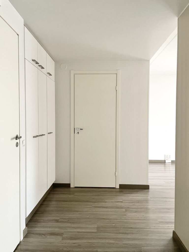 eteinen