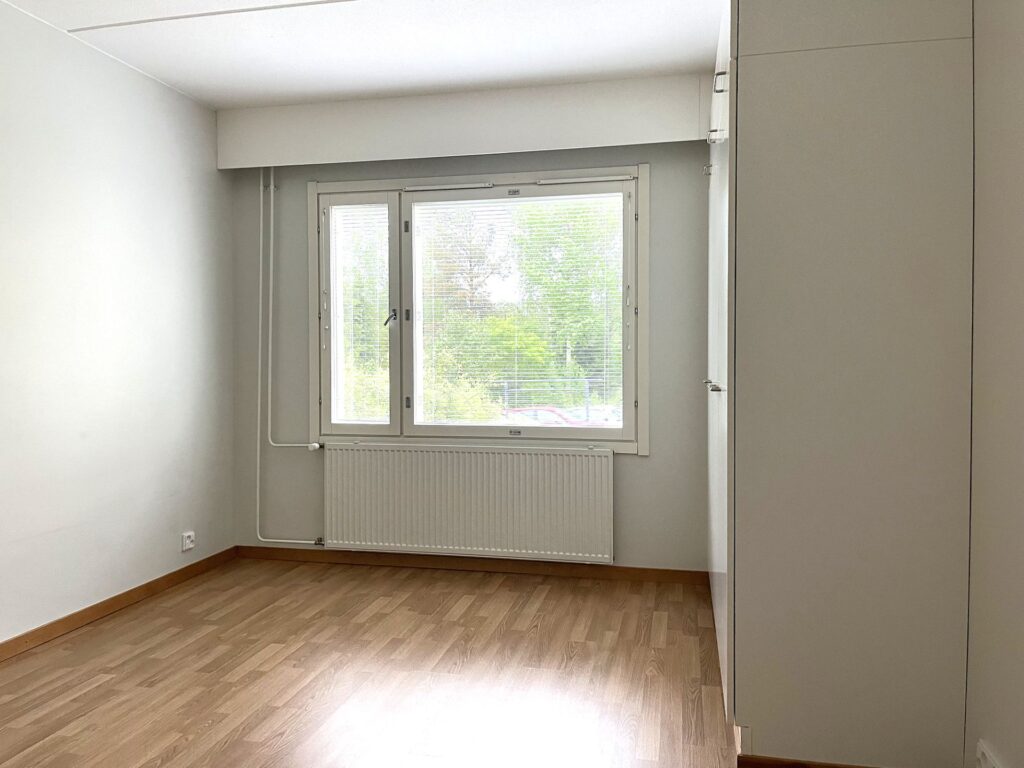 kumpukatu 2 b 9; kumpukatu 2 c 17; kumpukatu 2 e 28 (id 2483)