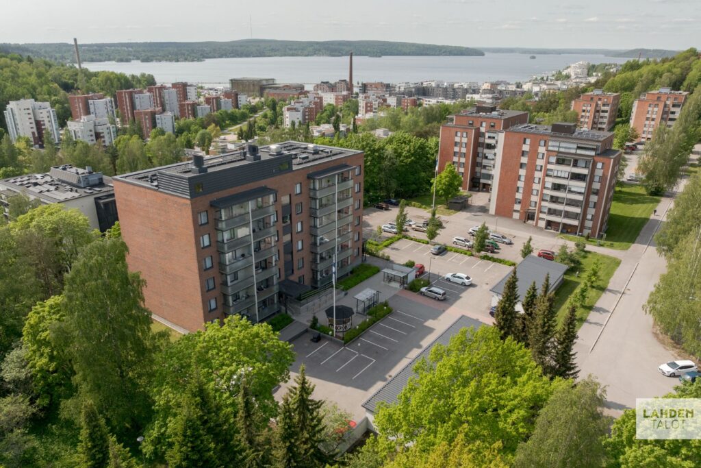 Kiinteistön ulkokuva Kivakatu 2