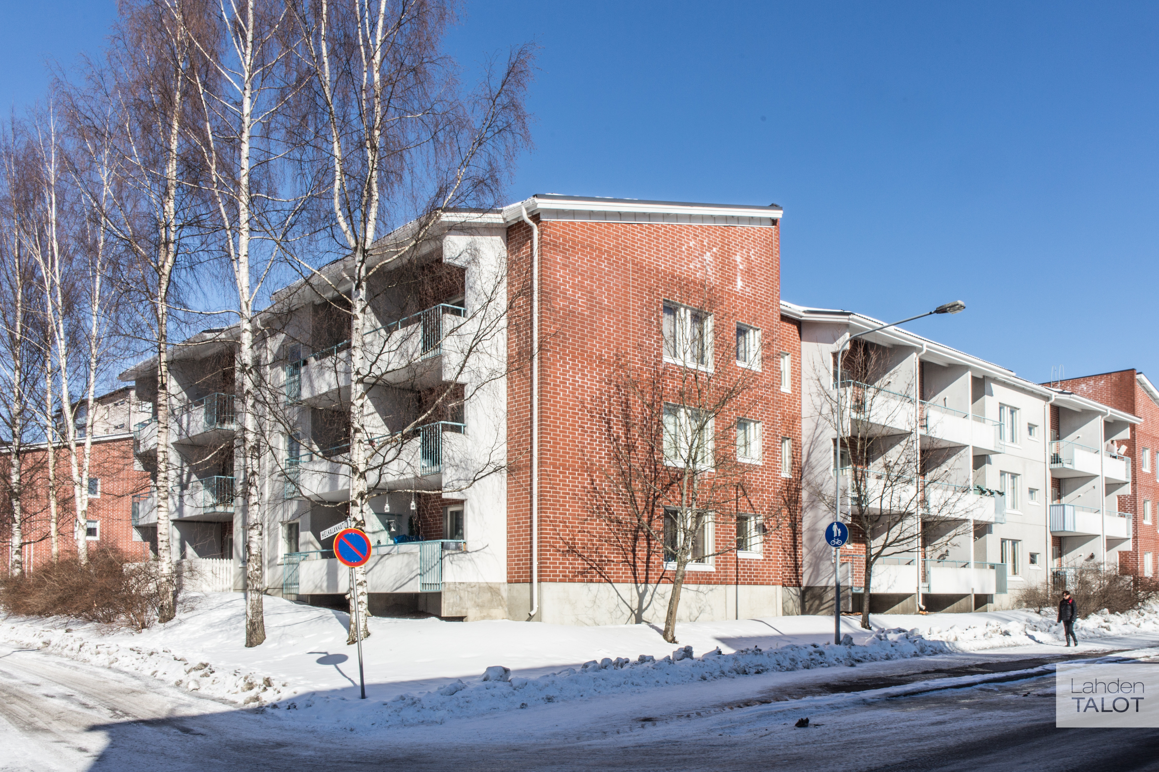 kiinteistön ulkokuva, helkalankatu 1, 3, kallioistenkatu 4