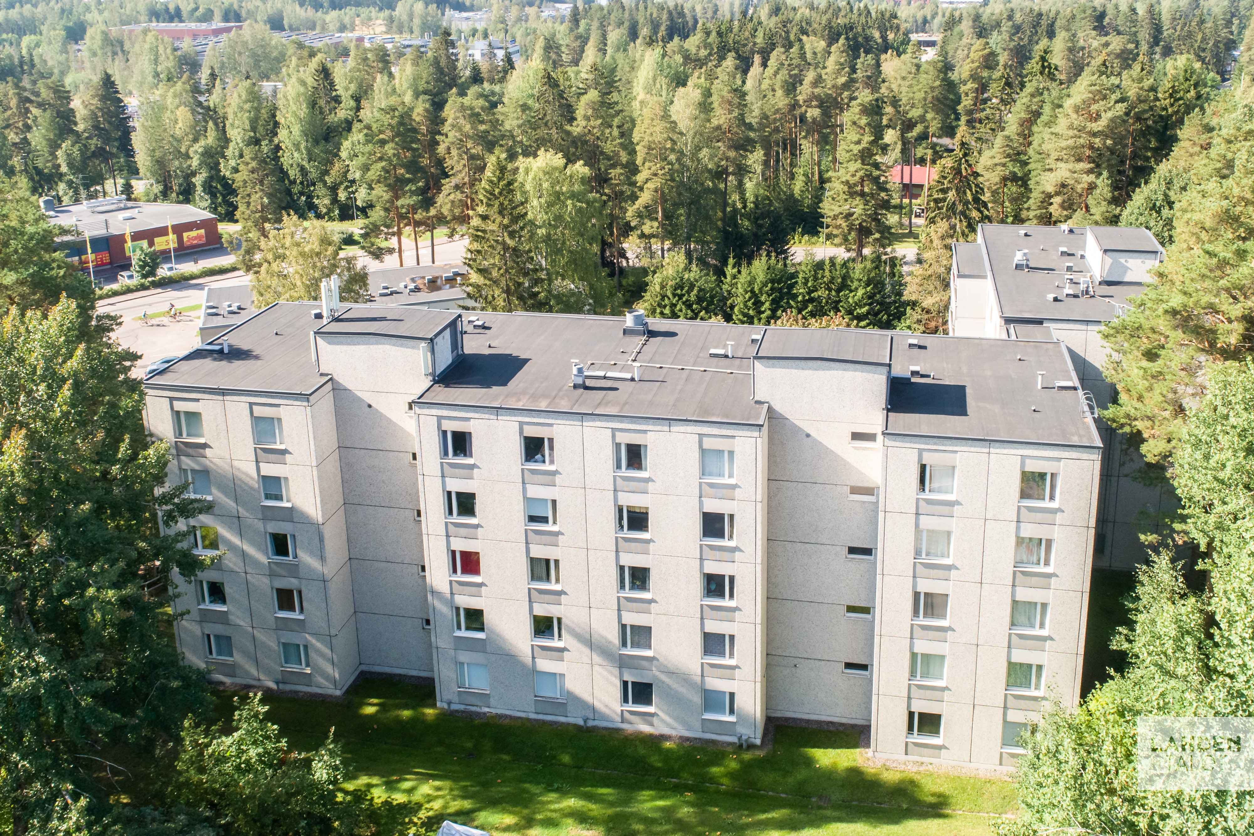 kiinteistön ulkokuva, kaunisharjunpolku 1