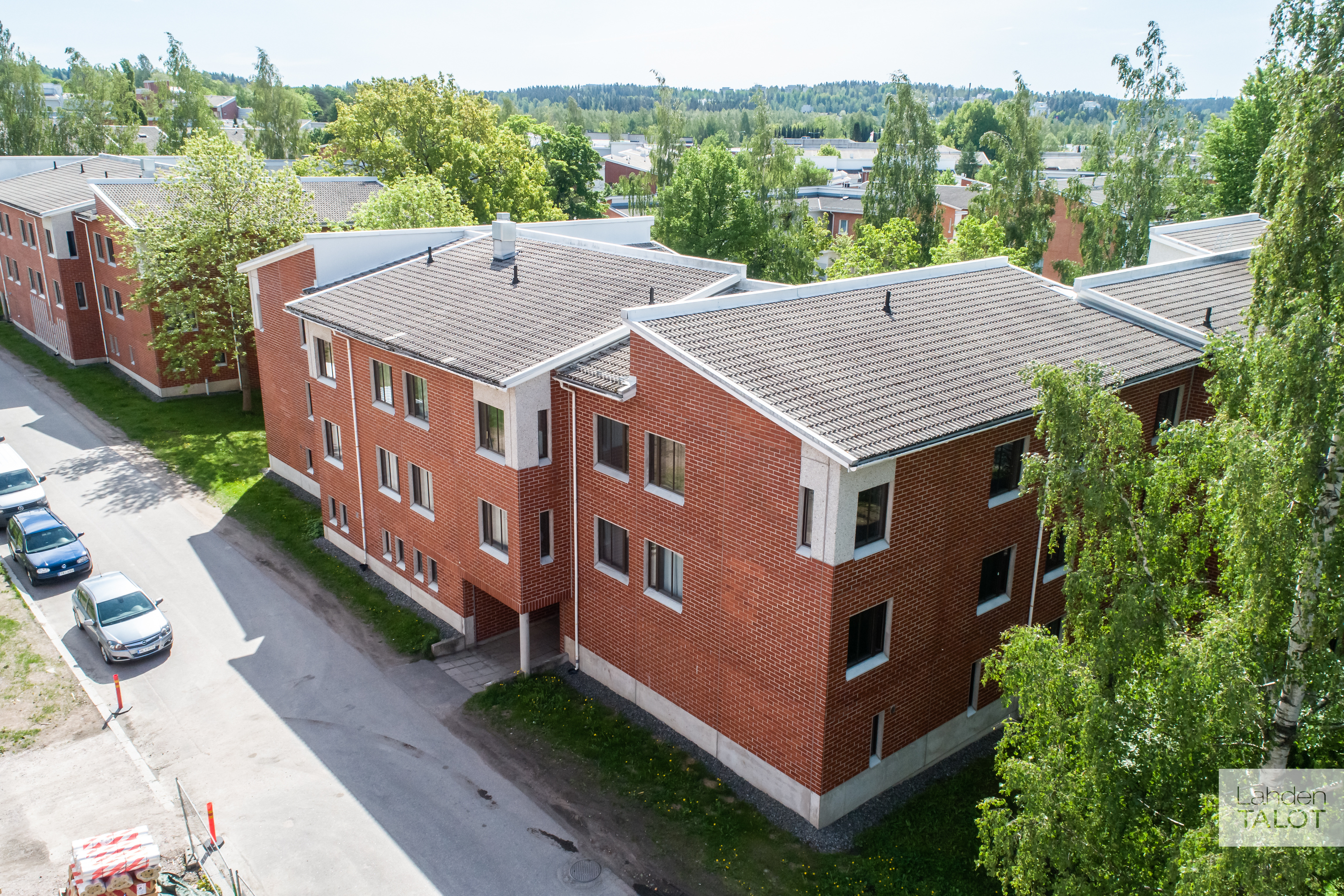 kiinteistön ulkokuva, lautamiehenkatu 5,7