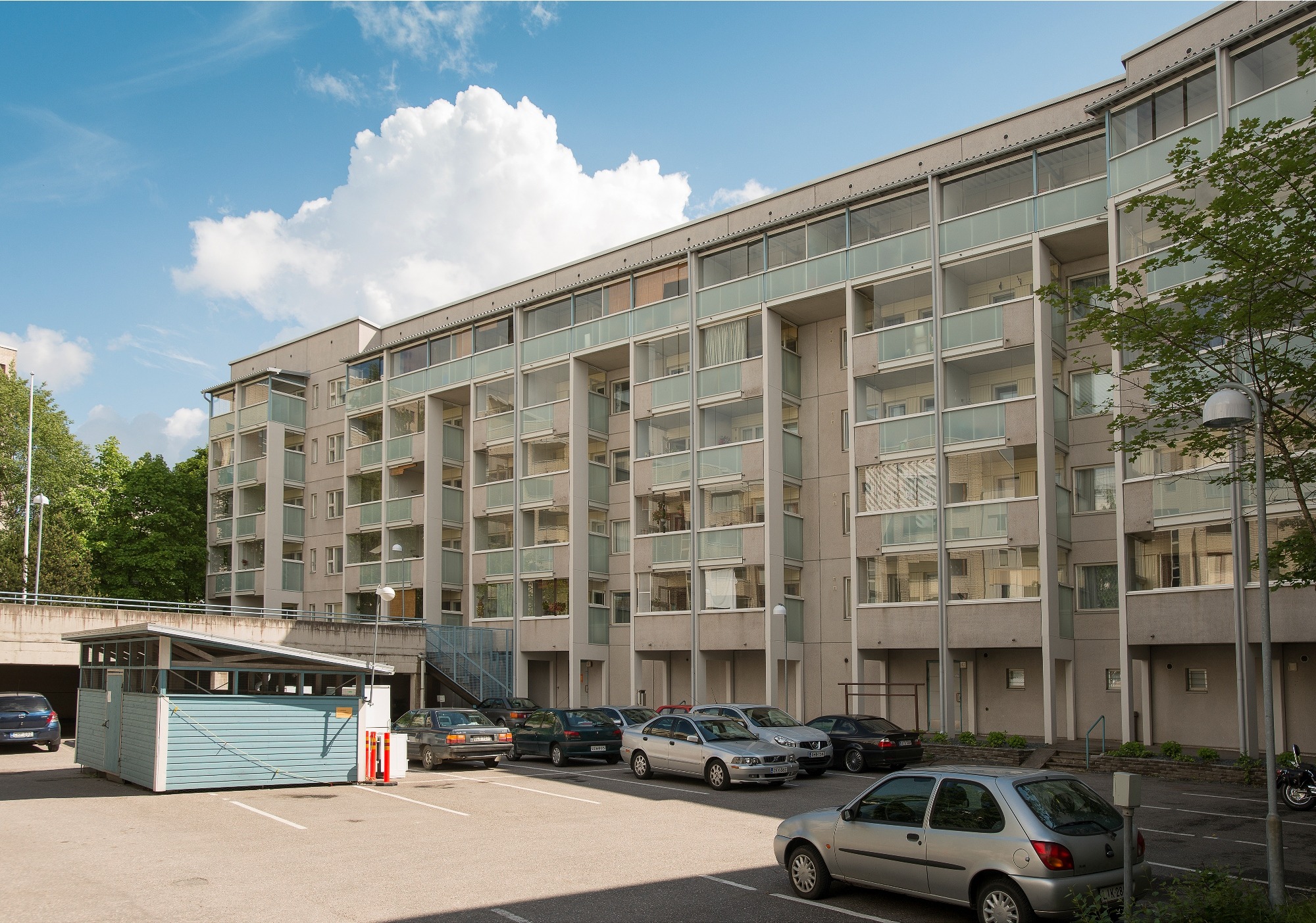 kiinteistön ulkokuva, loviisankatu 14