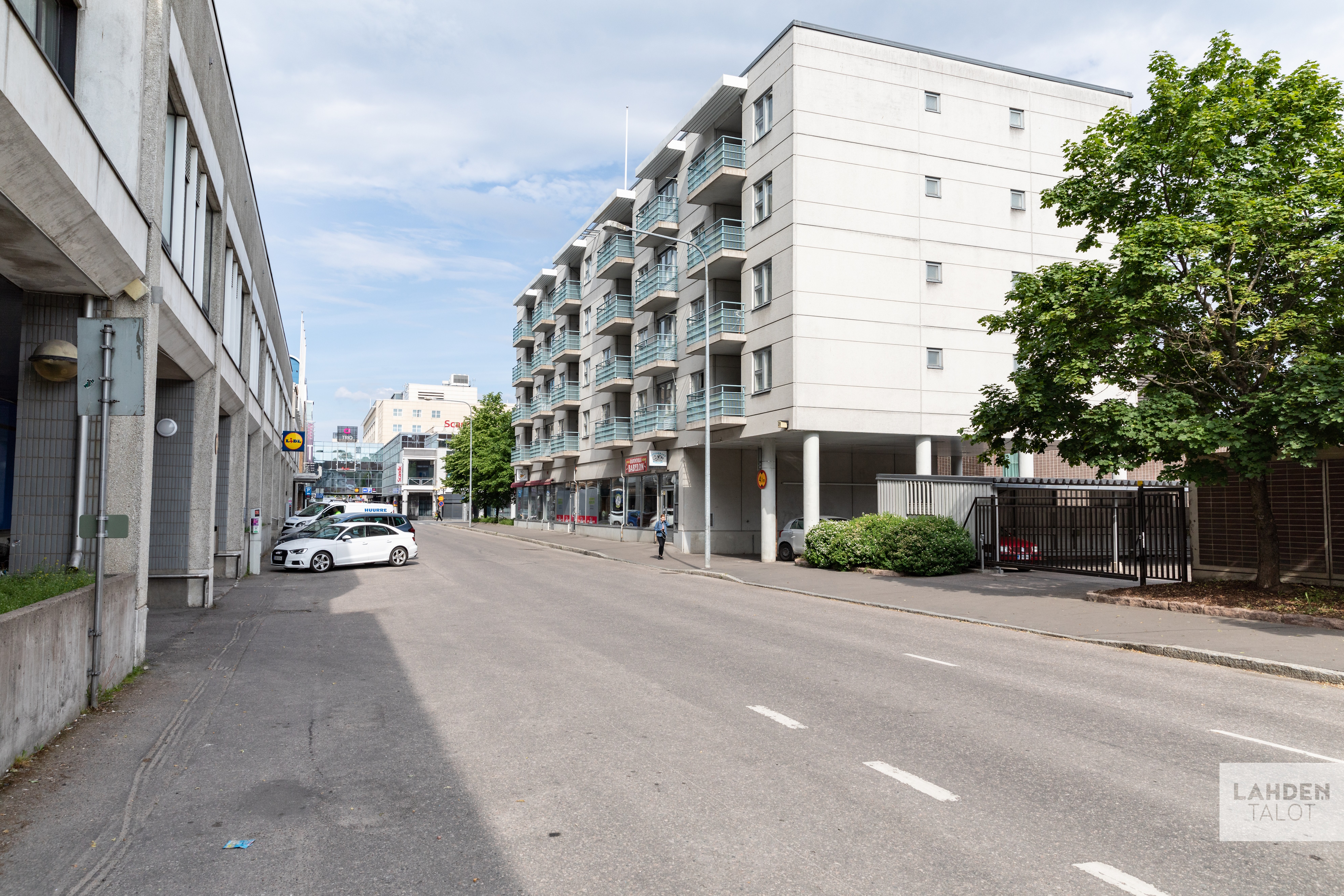 kiinteistön ulkokuva, vapaudenkatu 28