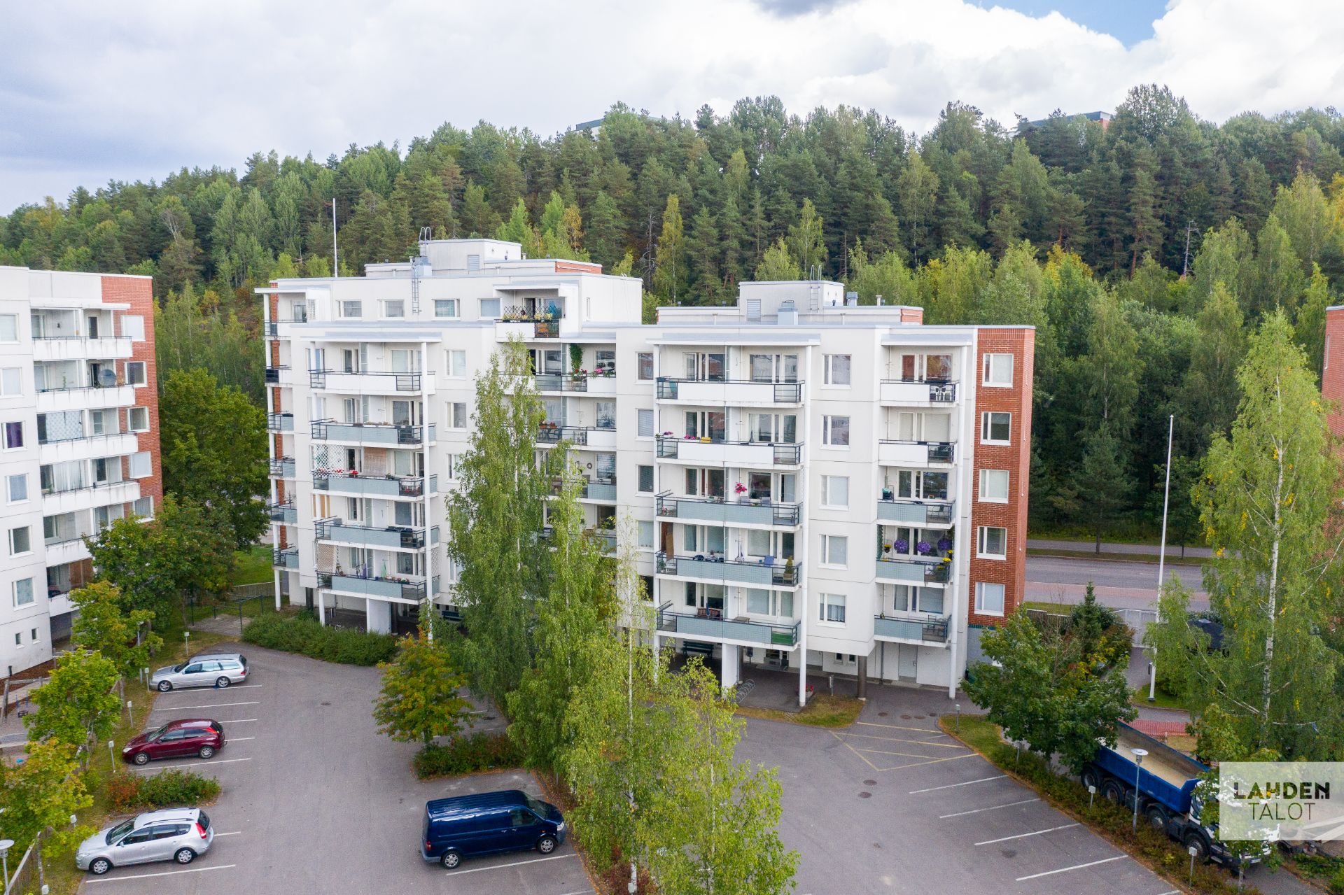 raamikatu 3 b 24; raamikatu 3 b 28; raamikatu 3 b 32; raamikatu 3 b 36; raamikatu 3 b 40 (id 1310)