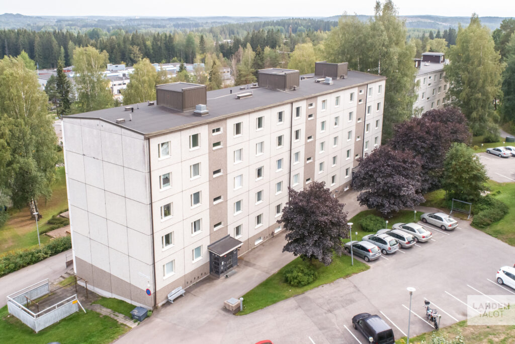 kaunisharjunpolku 3 e 61; kaunisharjunpolku 3 e 63; kaunisharjunpolku 3 e 65; kaunisharju (id 2022)
